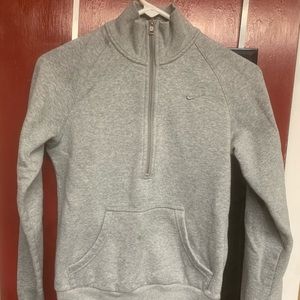 Nike Vintage Half Zip Sweatshirt (Small/Like New)